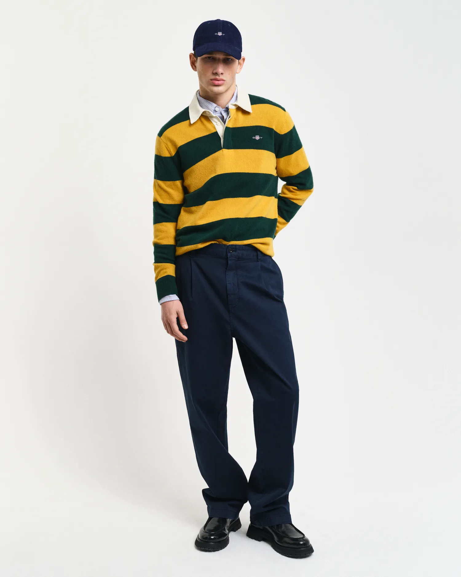 Pantalon chino relaxed fit en sergé de coton