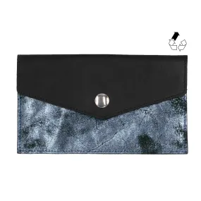 Pochette enveloppe cuir upcyclé argenté
