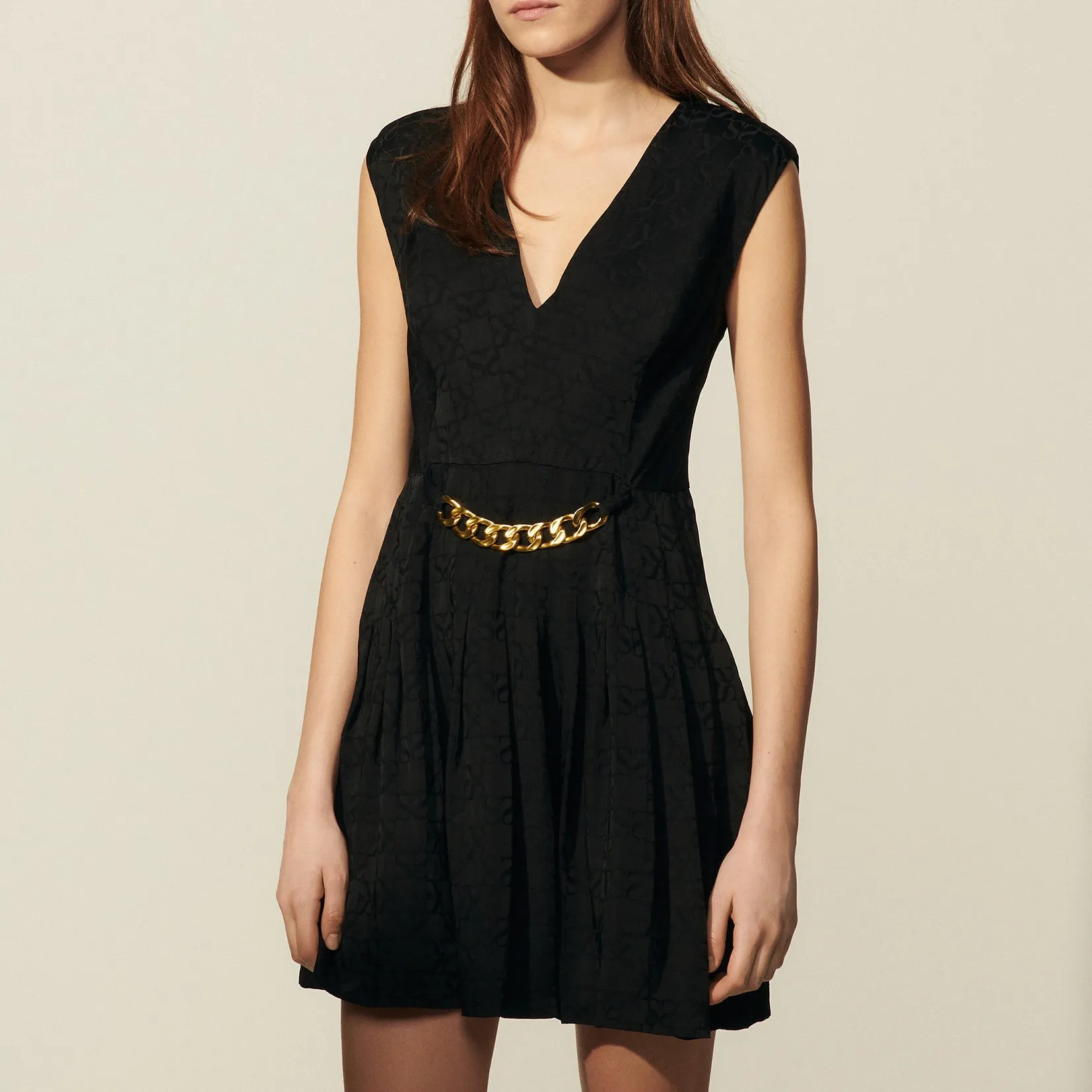 Robe courte en jacquard ton sur ton