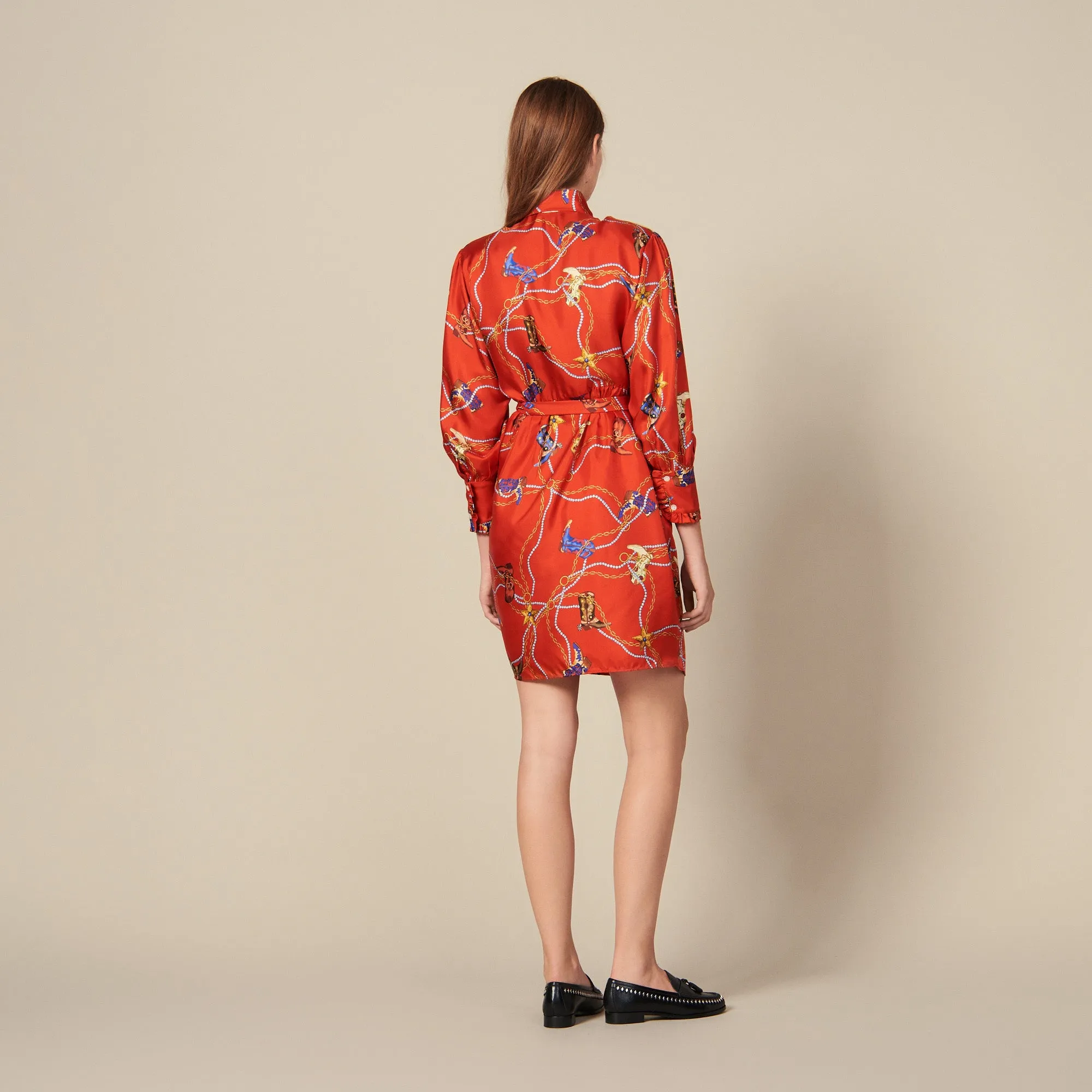 Robe courte en twill de soie imprimée