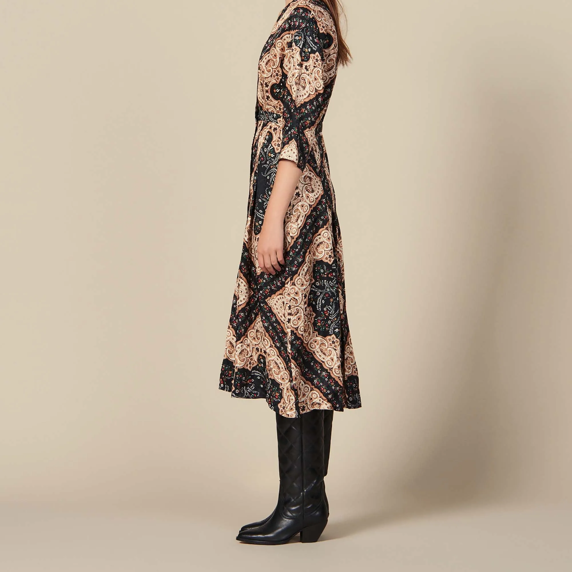 Robe midi décolletée en imprimé placé