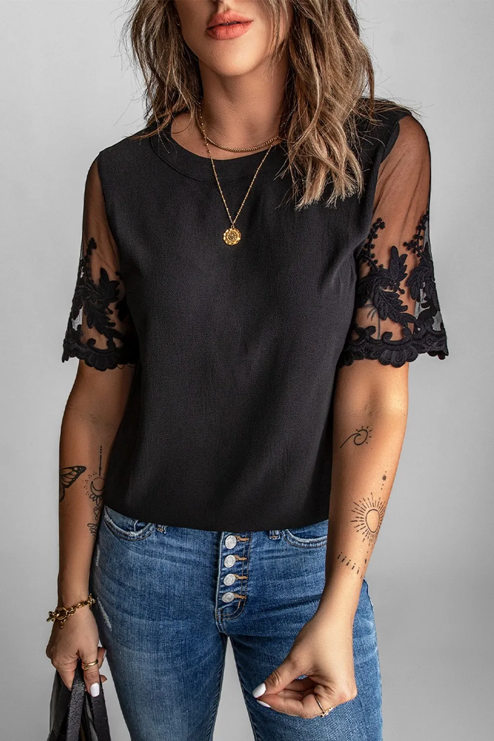 T-shirt femme Jurana à manches transparentes, noir